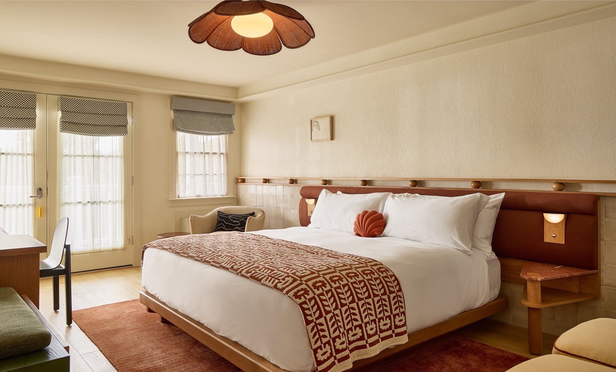 get the look: the beachside hotel